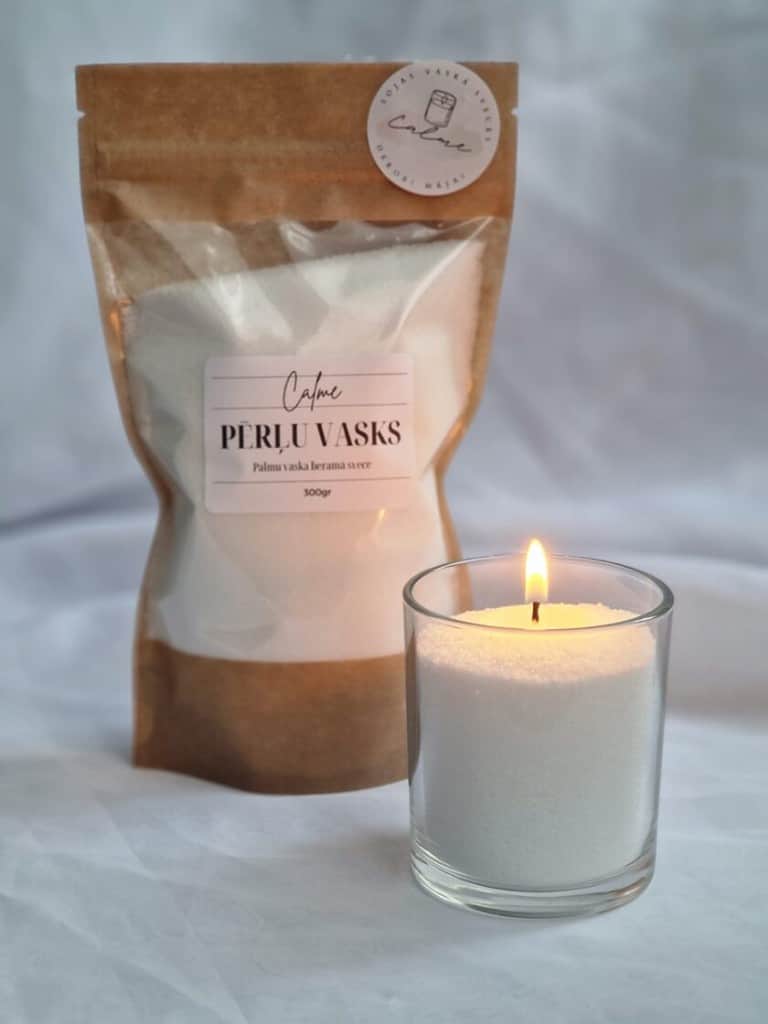 Pērļu vaska svece
